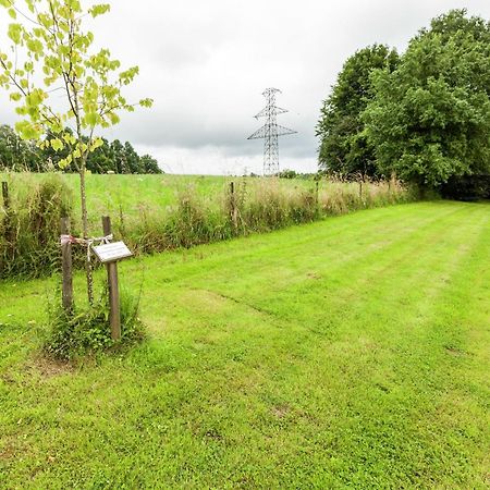 Gorgeous Apartment In Bohon With Garden Furniture And Bbq Barvaux-sur-Ourthe Zewnętrze zdjęcie