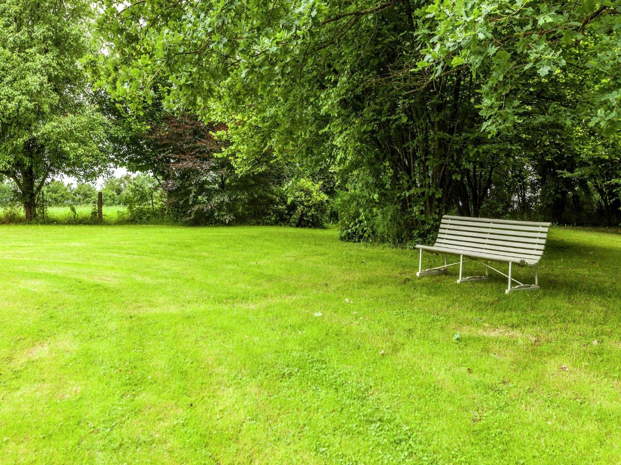Gorgeous Apartment In Bohon With Garden Furniture And Bbq Barvaux-sur-Ourthe Zewnętrze zdjęcie